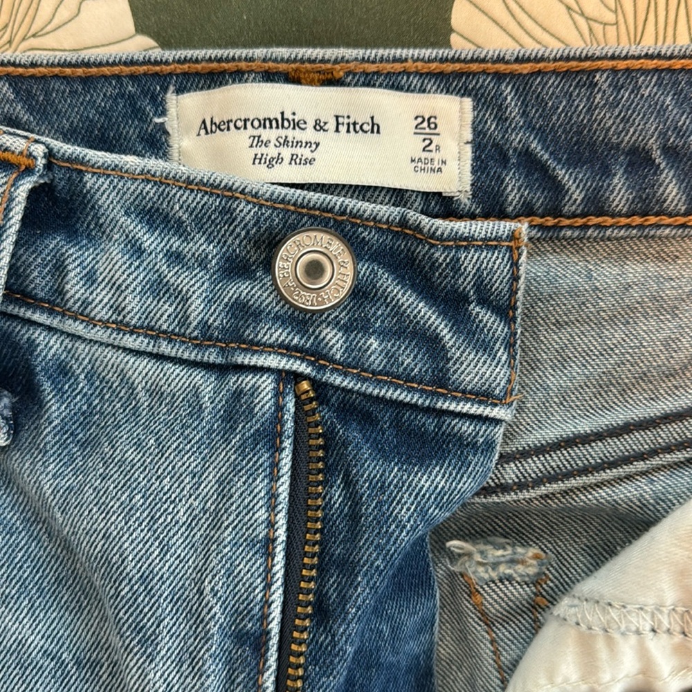 Abercrombie jeans